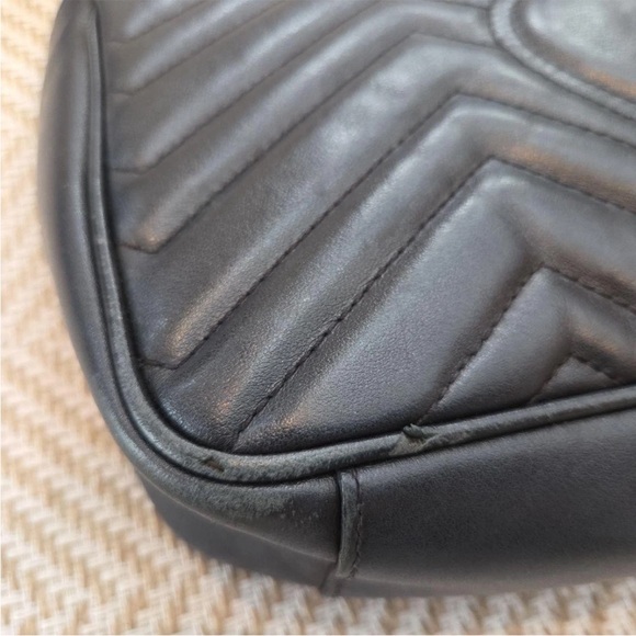 Gucci Black Quilted Shoulder Bag with Gold Accents - Picture 6 of 16